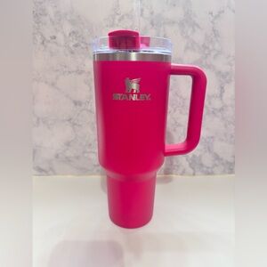 Stanley 40 oz tumbler Camelia